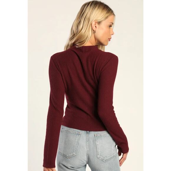 Lulus Cuddly Couture Waffle Knit Mock Neck Top Sweater Size Small Burgundy Luxe - Picture 2 of 9